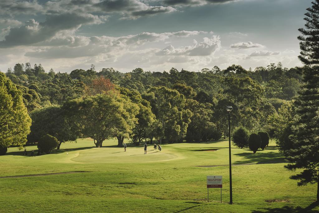 City Golf Club Motel Toowoomba Exterior photo